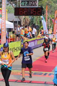 BIB: 42195, 62752, 4209
                            <button type="button" onclick="openModal(9443761)" class="btn btn-primary btn-sm float-right btn-popup" data-toggle="modal" data-target=".modal-high-quality">
                        <i class="fas fa-shopping-cart"></i> Add to Cart
                    </button>
                                            <button type="button" onclick="isThisMe(9443761, true)" class="btn btn-success btn-sm float-right btn-popup btn-isme hidden" data-toggle="tooltip" data-placement="bottom" title="นี่คือรูปของคุณใช่ไหม คลิกที่นี่เพื่อเอาเข้าอัลบั้ม">
                        <i class="fas fa-plus"></i> Add to album
                    </button>
                    <button type="button" onclick="isThisMe(9443761, false)" class="btn btn-warning btn-sm float-right btn-popup btn-isnotme hidden">
                        <i class="fas fa-ban"></i> Remove from album
                    </button>