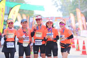 BIB: 4023, 41746, 40366
                            <button type="button" onclick="openModal(9514997)" class="btn btn-primary btn-sm float-right btn-popup" data-toggle="modal" data-target=".modal-high-quality">
                        <i class="fas fa-shopping-cart"></i> Add to Cart
                    </button>
                                            <button type="button" onclick="isThisMe(9514997, true)" class="btn btn-success btn-sm float-right btn-popup btn-isme hidden" data-toggle="tooltip" data-placement="bottom" title="นี่คือรูปของคุณใช่ไหม คลิกที่นี่เพื่อเอาเข้าอัลบั้ม">
                        <i class="fas fa-plus"></i> Add to album
                    </button>
                    <button type="button" onclick="isThisMe(9514997, false)" class="btn btn-warning btn-sm float-right btn-popup btn-isnotme hidden">
                        <i class="fas fa-ban"></i> Remove from album
                    </button>