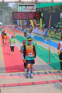 BIB: 42195, 65726
                            <button type="button" onclick="openModal(9513754)" class="btn btn-primary btn-sm float-right btn-popup" data-toggle="modal" data-target=".modal-high-quality">
                        <i class="fas fa-shopping-cart"></i> Add to Cart
                    </button>
                                            <button type="button" onclick="isThisMe(9513754, true)" class="btn btn-success btn-sm float-right btn-popup btn-isme hidden" data-toggle="tooltip" data-placement="bottom" title="นี่คือรูปของคุณใช่ไหม คลิกที่นี่เพื่อเอาเข้าอัลบั้ม">
                        <i class="fas fa-plus"></i> Add to album
                    </button>
                    <button type="button" onclick="isThisMe(9513754, false)" class="btn btn-warning btn-sm float-right btn-popup btn-isnotme hidden">
                        <i class="fas fa-ban"></i> Remove from album
                    </button>