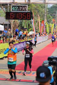 BIB: 42195, 61058, 4743
                            <button type="button" onclick="openModal(9353726)" class="btn btn-primary btn-sm float-right btn-popup" data-toggle="modal" data-target=".modal-high-quality">
                        <i class="fas fa-shopping-cart"></i> Add to Cart
                    </button>
                                            <button type="button" onclick="isThisMe(9353726, true)" class="btn btn-success btn-sm float-right btn-popup btn-isme hidden" data-toggle="tooltip" data-placement="bottom" title="นี่คือรูปของคุณใช่ไหม คลิกที่นี่เพื่อเอาเข้าอัลบั้ม">
                        <i class="fas fa-plus"></i> Add to album
                    </button>
                    <button type="button" onclick="isThisMe(9353726, false)" class="btn btn-warning btn-sm float-right btn-popup btn-isnotme hidden">
                        <i class="fas fa-ban"></i> Remove from album
                    </button>