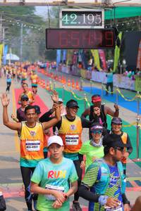 BIB: 42195, 699, 47203, 41922
                            <button type="button" onclick="openModal(9512965)" class="btn btn-primary btn-sm float-right btn-popup" data-toggle="modal" data-target=".modal-high-quality">
                        <i class="fas fa-shopping-cart"></i> Add to Cart
                    </button>
                                            <button type="button" onclick="isThisMe(9512965, true)" class="btn btn-success btn-sm float-right btn-popup btn-isme hidden" data-toggle="tooltip" data-placement="bottom" title="นี่คือรูปของคุณใช่ไหม คลิกที่นี่เพื่อเอาเข้าอัลบั้ม">
                        <i class="fas fa-plus"></i> Add to album
                    </button>
                    <button type="button" onclick="isThisMe(9512965, false)" class="btn btn-warning btn-sm float-right btn-popup btn-isnotme hidden">
                        <i class="fas fa-ban"></i> Remove from album
                    </button>