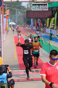 BIB: 42195
                            <button type="button" onclick="openModal(9479289)" class="btn btn-primary btn-sm float-right btn-popup" data-toggle="modal" data-target=".modal-high-quality">
                        <i class="fas fa-shopping-cart"></i> Add to Cart
                    </button>
                                            <button type="button" onclick="isThisMe(9479289, true)" class="btn btn-success btn-sm float-right btn-popup btn-isme hidden" data-toggle="tooltip" data-placement="bottom" title="นี่คือรูปของคุณใช่ไหม คลิกที่นี่เพื่อเอาเข้าอัลบั้ม">
                        <i class="fas fa-plus"></i> Add to album
                    </button>
                    <button type="button" onclick="isThisMe(9479289, false)" class="btn btn-warning btn-sm float-right btn-popup btn-isnotme hidden">
                        <i class="fas fa-ban"></i> Remove from album
                    </button>