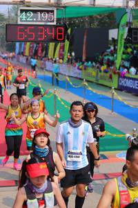 BIB: 42195, 65348, 4704
                            <button type="button" onclick="openModal(9512705)" class="btn btn-primary btn-sm float-right btn-popup" data-toggle="modal" data-target=".modal-high-quality">
                        <i class="fas fa-shopping-cart"></i> Add to Cart
                    </button>
                                            <button type="button" onclick="isThisMe(9512705, true)" class="btn btn-success btn-sm float-right btn-popup btn-isme hidden" data-toggle="tooltip" data-placement="bottom" title="นี่คือรูปของคุณใช่ไหม คลิกที่นี่เพื่อเอาเข้าอัลบั้ม">
                        <i class="fas fa-plus"></i> Add to album
                    </button>
                    <button type="button" onclick="isThisMe(9512705, false)" class="btn btn-warning btn-sm float-right btn-popup btn-isnotme hidden">
                        <i class="fas fa-ban"></i> Remove from album
                    </button>