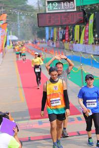 BIB: 42195, 43015, 47746
                            <button type="button" onclick="openModal(9470148)" class="btn btn-primary btn-sm float-right btn-popup" data-toggle="modal" data-target=".modal-high-quality">
                        <i class="fas fa-shopping-cart"></i> Add to Cart
                    </button>
                                            <button type="button" onclick="isThisMe(9470148, true)" class="btn btn-success btn-sm float-right btn-popup btn-isme hidden" data-toggle="tooltip" data-placement="bottom" title="นี่คือรูปของคุณใช่ไหม คลิกที่นี่เพื่อเอาเข้าอัลบั้ม">
                        <i class="fas fa-plus"></i> Add to album
                    </button>
                    <button type="button" onclick="isThisMe(9470148, false)" class="btn btn-warning btn-sm float-right btn-popup btn-isnotme hidden">
                        <i class="fas fa-ban"></i> Remove from album
                    </button>