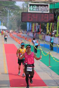 BIB: 42195
                            <button type="button" onclick="openModal(9482199)" class="btn btn-primary btn-sm float-right btn-popup" data-toggle="modal" data-target=".modal-high-quality">
                        <i class="fas fa-shopping-cart"></i> Add to Cart
                    </button>
                                            <button type="button" onclick="isThisMe(9482199, true)" class="btn btn-success btn-sm float-right btn-popup btn-isme hidden" data-toggle="tooltip" data-placement="bottom" title="นี่คือรูปของคุณใช่ไหม คลิกที่นี่เพื่อเอาเข้าอัลบั้ม">
                        <i class="fas fa-plus"></i> Add to album
                    </button>
                    <button type="button" onclick="isThisMe(9482199, false)" class="btn btn-warning btn-sm float-right btn-popup btn-isnotme hidden">
                        <i class="fas fa-ban"></i> Remove from album
                    </button>