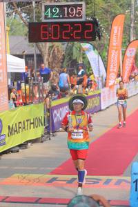 BIB: 42195, 60222, 42270
                            <button type="button" onclick="openModal(9324205)" class="btn btn-primary btn-sm float-right btn-popup" data-toggle="modal" data-target=".modal-high-quality">
                        <i class="fas fa-shopping-cart"></i> Add to Cart
                    </button>
                                            <button type="button" onclick="isThisMe(9324205, true)" class="btn btn-success btn-sm float-right btn-popup btn-isme hidden" data-toggle="tooltip" data-placement="bottom" title="นี่คือรูปของคุณใช่ไหม คลิกที่นี่เพื่อเอาเข้าอัลบั้ม">
                        <i class="fas fa-plus"></i> Add to album
                    </button>
                    <button type="button" onclick="isThisMe(9324205, false)" class="btn btn-warning btn-sm float-right btn-popup btn-isnotme hidden">
                        <i class="fas fa-ban"></i> Remove from album
                    </button>