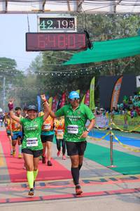 BIB: 42195, 64803, 4085
                            <button type="button" onclick="openModal(9489058)" class="btn btn-primary btn-sm float-right btn-popup" data-toggle="modal" data-target=".modal-high-quality">
                        <i class="fas fa-shopping-cart"></i> Add to Cart
                    </button>
                                            <button type="button" onclick="isThisMe(9489058, true)" class="btn btn-success btn-sm float-right btn-popup btn-isme hidden" data-toggle="tooltip" data-placement="bottom" title="นี่คือรูปของคุณใช่ไหม คลิกที่นี่เพื่อเอาเข้าอัลบั้ม">
                        <i class="fas fa-plus"></i> Add to album
                    </button>
                    <button type="button" onclick="isThisMe(9489058, false)" class="btn btn-warning btn-sm float-right btn-popup btn-isnotme hidden">
                        <i class="fas fa-ban"></i> Remove from album
                    </button>