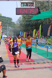 BIB: 42195, 64752
                            <button type="button" onclick="openModal(9489016)" class="btn btn-primary btn-sm float-right btn-popup" data-toggle="modal" data-target=".modal-high-quality">
                        <i class="fas fa-shopping-cart"></i> Add to Cart
                    </button>
                                            <button type="button" onclick="isThisMe(9489016, true)" class="btn btn-success btn-sm float-right btn-popup btn-isme hidden" data-toggle="tooltip" data-placement="bottom" title="นี่คือรูปของคุณใช่ไหม คลิกที่นี่เพื่อเอาเข้าอัลบั้ม">
                        <i class="fas fa-plus"></i> Add to album
                    </button>
                    <button type="button" onclick="isThisMe(9489016, false)" class="btn btn-warning btn-sm float-right btn-popup btn-isnotme hidden">
                        <i class="fas fa-ban"></i> Remove from album
                    </button>