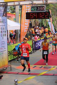 BIB: 42195, 000, 195, 47195
                            <button type="button" onclick="openModal(9145134)" class="btn btn-primary btn-sm float-right btn-popup" data-toggle="modal" data-target=".modal-high-quality">
                        <i class="fas fa-shopping-cart"></i> Add to Cart
                    </button>
                                            <button type="button" onclick="isThisMe(9145134, true)" class="btn btn-success btn-sm float-right btn-popup btn-isme hidden" data-toggle="tooltip" data-placement="bottom" title="นี่คือรูปของคุณใช่ไหม คลิกที่นี่เพื่อเอาเข้าอัลบั้ม">
                        <i class="fas fa-plus"></i> Add to album
                    </button>
                    <button type="button" onclick="isThisMe(9145134, false)" class="btn btn-warning btn-sm float-right btn-popup btn-isnotme hidden">
                        <i class="fas fa-ban"></i> Remove from album
                    </button>