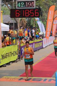 BIB: 42195, 1856
                            <button type="button" onclick="openModal(9427104)" class="btn btn-primary btn-sm float-right btn-popup" data-toggle="modal" data-target=".modal-high-quality">
                        <i class="fas fa-shopping-cart"></i> Add to Cart
                    </button>
                                            <button type="button" onclick="isThisMe(9427104, true)" class="btn btn-success btn-sm float-right btn-popup btn-isme hidden" data-toggle="tooltip" data-placement="bottom" title="นี่คือรูปของคุณใช่ไหม คลิกที่นี่เพื่อเอาเข้าอัลบั้ม">
                        <i class="fas fa-plus"></i> Add to album
                    </button>
                    <button type="button" onclick="isThisMe(9427104, false)" class="btn btn-warning btn-sm float-right btn-popup btn-isnotme hidden">
                        <i class="fas fa-ban"></i> Remove from album
                    </button>