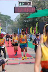 BIB: 42195, 64800, 483
                            <button type="button" onclick="openModal(9489061)" class="btn btn-primary btn-sm float-right btn-popup" data-toggle="modal" data-target=".modal-high-quality">
                        <i class="fas fa-shopping-cart"></i> Add to Cart
                    </button>
                                            <button type="button" onclick="isThisMe(9489061, true)" class="btn btn-success btn-sm float-right btn-popup btn-isme hidden" data-toggle="tooltip" data-placement="bottom" title="นี่คือรูปของคุณใช่ไหม คลิกที่นี่เพื่อเอาเข้าอัลบั้ม">
                        <i class="fas fa-plus"></i> Add to album
                    </button>
                    <button type="button" onclick="isThisMe(9489061, false)" class="btn btn-warning btn-sm float-right btn-popup btn-isnotme hidden">
                        <i class="fas fa-ban"></i> Remove from album
                    </button>