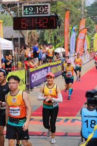 BIB: 42195, 61427, 45594
                            <button type="button" onclick="openModal(9416983)" class="btn btn-primary btn-sm float-right btn-popup" data-toggle="modal" data-target=".modal-high-quality">
                        <i class="fas fa-shopping-cart"></i> Add to Cart
                    </button>
                                            <button type="button" onclick="isThisMe(9416983, true)" class="btn btn-success btn-sm float-right btn-popup btn-isme hidden" data-toggle="tooltip" data-placement="bottom" title="นี่คือรูปของคุณใช่ไหม คลิกที่นี่เพื่อเอาเข้าอัลบั้ม">
                        <i class="fas fa-plus"></i> Add to album
                    </button>
                    <button type="button" onclick="isThisMe(9416983, false)" class="btn btn-warning btn-sm float-right btn-popup btn-isnotme hidden">
                        <i class="fas fa-ban"></i> Remove from album
                    </button>