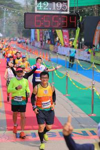 BIB: 42195, 65634
                            <button type="button" onclick="openModal(9513198)" class="btn btn-primary btn-sm float-right btn-popup" data-toggle="modal" data-target=".modal-high-quality">
                        <i class="fas fa-shopping-cart"></i> Add to Cart
                    </button>
                                            <button type="button" onclick="isThisMe(9513198, true)" class="btn btn-success btn-sm float-right btn-popup btn-isme hidden" data-toggle="tooltip" data-placement="bottom" title="นี่คือรูปของคุณใช่ไหม คลิกที่นี่เพื่อเอาเข้าอัลบั้ม">
                        <i class="fas fa-plus"></i> Add to album
                    </button>
                    <button type="button" onclick="isThisMe(9513198, false)" class="btn btn-warning btn-sm float-right btn-popup btn-isnotme hidden">
                        <i class="fas fa-ban"></i> Remove from album
                    </button>