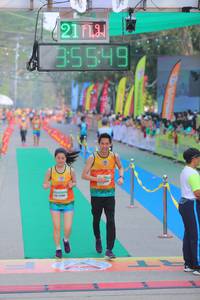 BIB: 213, 35549
                            <button type="button" onclick="openModal(9133687)" class="btn btn-primary btn-sm float-right btn-popup" data-toggle="modal" data-target=".modal-high-quality">
                        <i class="fas fa-shopping-cart"></i> Add to Cart
                    </button>
                                            <button type="button" onclick="isThisMe(9133687, true)" class="btn btn-success btn-sm float-right btn-popup btn-isme hidden" data-toggle="tooltip" data-placement="bottom" title="นี่คือรูปของคุณใช่ไหม คลิกที่นี่เพื่อเอาเข้าอัลบั้ม">
                        <i class="fas fa-plus"></i> Add to album
                    </button>
                    <button type="button" onclick="isThisMe(9133687, false)" class="btn btn-warning btn-sm float-right btn-popup btn-isnotme hidden">
                        <i class="fas fa-ban"></i> Remove from album
                    </button>