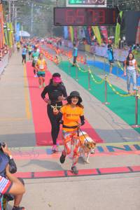 BIB: 
                            <button type="button" onclick="openModal(9513801)" class="btn btn-primary btn-sm float-right btn-popup" data-toggle="modal" data-target=".modal-high-quality">
                        <i class="fas fa-shopping-cart"></i> Add to Cart
                    </button>
                                            <button type="button" onclick="isThisMe(9513801, true)" class="btn btn-success btn-sm float-right btn-popup btn-isme hidden" data-toggle="tooltip" data-placement="bottom" title="นี่คือรูปของคุณใช่ไหม คลิกที่นี่เพื่อเอาเข้าอัลบั้ม">
                        <i class="fas fa-plus"></i> Add to album
                    </button>
                    <button type="button" onclick="isThisMe(9513801, false)" class="btn btn-warning btn-sm float-right btn-popup btn-isnotme hidden">
                        <i class="fas fa-ban"></i> Remove from album
                    </button>