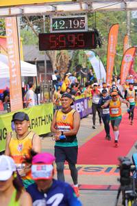 BIB: 42195, 5995
                            <button type="button" onclick="openModal(9156347)" class="btn btn-primary btn-sm float-right btn-popup" data-toggle="modal" data-target=".modal-high-quality">
                        <i class="fas fa-shopping-cart"></i> Add to Cart
                    </button>
                                            <button type="button" onclick="isThisMe(9156347, true)" class="btn btn-success btn-sm float-right btn-popup btn-isme hidden" data-toggle="tooltip" data-placement="bottom" title="นี่คือรูปของคุณใช่ไหม คลิกที่นี่เพื่อเอาเข้าอัลบั้ม">
                        <i class="fas fa-plus"></i> Add to album
                    </button>
                    <button type="button" onclick="isThisMe(9156347, false)" class="btn btn-warning btn-sm float-right btn-popup btn-isnotme hidden">
                        <i class="fas fa-ban"></i> Remove from album
                    </button>