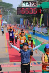 BIB: 42195, 65054
                            <button type="button" onclick="openModal(9492071)" class="btn btn-primary btn-sm float-right btn-popup" data-toggle="modal" data-target=".modal-high-quality">
                        <i class="fas fa-shopping-cart"></i> Add to Cart
                    </button>
                                            <button type="button" onclick="isThisMe(9492071, true)" class="btn btn-success btn-sm float-right btn-popup btn-isme hidden" data-toggle="tooltip" data-placement="bottom" title="นี่คือรูปของคุณใช่ไหม คลิกที่นี่เพื่อเอาเข้าอัลบั้ม">
                        <i class="fas fa-plus"></i> Add to album
                    </button>
                    <button type="button" onclick="isThisMe(9492071, false)" class="btn btn-warning btn-sm float-right btn-popup btn-isnotme hidden">
                        <i class="fas fa-ban"></i> Remove from album
                    </button>