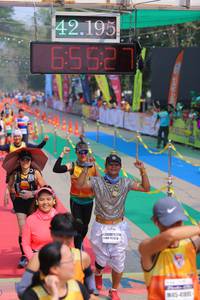 BIB: 42195, 65527, 42673
                            <button type="button" onclick="openModal(9513159)" class="btn btn-primary btn-sm float-right btn-popup" data-toggle="modal" data-target=".modal-high-quality">
                        <i class="fas fa-shopping-cart"></i> Add to Cart
                    </button>
                                            <button type="button" onclick="isThisMe(9513159, true)" class="btn btn-success btn-sm float-right btn-popup btn-isme hidden" data-toggle="tooltip" data-placement="bottom" title="นี่คือรูปของคุณใช่ไหม คลิกที่นี่เพื่อเอาเข้าอัลบั้ม">
                        <i class="fas fa-plus"></i> Add to album
                    </button>
                    <button type="button" onclick="isThisMe(9513159, false)" class="btn btn-warning btn-sm float-right btn-popup btn-isnotme hidden">
                        <i class="fas fa-ban"></i> Remove from album
                    </button>