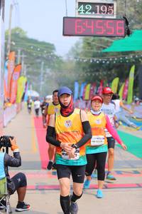 BIB: 42195, 64556, 42224
                            <button type="button" onclick="openModal(9486780)" class="btn btn-primary btn-sm float-right btn-popup" data-toggle="modal" data-target=".modal-high-quality">
                        <i class="fas fa-shopping-cart"></i> Add to Cart
                    </button>
                                            <button type="button" onclick="isThisMe(9486780, true)" class="btn btn-success btn-sm float-right btn-popup btn-isme hidden" data-toggle="tooltip" data-placement="bottom" title="นี่คือรูปของคุณใช่ไหม คลิกที่นี่เพื่อเอาเข้าอัลบั้ม">
                        <i class="fas fa-plus"></i> Add to album
                    </button>
                    <button type="button" onclick="isThisMe(9486780, false)" class="btn btn-warning btn-sm float-right btn-popup btn-isnotme hidden">
                        <i class="fas fa-ban"></i> Remove from album
                    </button>