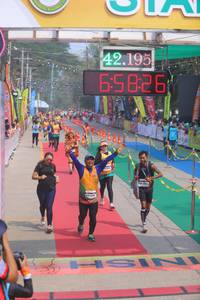 BIB: 42195, 65826
                            <button type="button" onclick="openModal(9514032)" class="btn btn-primary btn-sm float-right btn-popup" data-toggle="modal" data-target=".modal-high-quality">
                        <i class="fas fa-shopping-cart"></i> Add to Cart
                    </button>
                                            <button type="button" onclick="isThisMe(9514032, true)" class="btn btn-success btn-sm float-right btn-popup btn-isme hidden" data-toggle="tooltip" data-placement="bottom" title="นี่คือรูปของคุณใช่ไหม คลิกที่นี่เพื่อเอาเข้าอัลบั้ม">
                        <i class="fas fa-plus"></i> Add to album
                    </button>
                    <button type="button" onclick="isThisMe(9514032, false)" class="btn btn-warning btn-sm float-right btn-popup btn-isnotme hidden">
                        <i class="fas fa-ban"></i> Remove from album
                    </button>