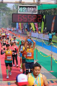 BIB: 42195, 65522, 66143
                            <button type="button" onclick="openModal(9513121)" class="btn btn-primary btn-sm float-right btn-popup" data-toggle="modal" data-target=".modal-high-quality">
                        <i class="fas fa-shopping-cart"></i> Add to Cart
                    </button>
                                            <button type="button" onclick="isThisMe(9513121, true)" class="btn btn-success btn-sm float-right btn-popup btn-isme hidden" data-toggle="tooltip" data-placement="bottom" title="นี่คือรูปของคุณใช่ไหม คลิกที่นี่เพื่อเอาเข้าอัลบั้ม">
                        <i class="fas fa-plus"></i> Add to album
                    </button>
                    <button type="button" onclick="isThisMe(9513121, false)" class="btn btn-warning btn-sm float-right btn-popup btn-isnotme hidden">
                        <i class="fas fa-ban"></i> Remove from album
                    </button>