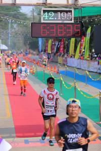 BIB: 42195, 63835
                            <button type="button" onclick="openModal(9475352)" class="btn btn-primary btn-sm float-right btn-popup" data-toggle="modal" data-target=".modal-high-quality">
                        <i class="fas fa-shopping-cart"></i> Add to Cart
                    </button>
                                            <button type="button" onclick="isThisMe(9475352, true)" class="btn btn-success btn-sm float-right btn-popup btn-isme hidden" data-toggle="tooltip" data-placement="bottom" title="นี่คือรูปของคุณใช่ไหม คลิกที่นี่เพื่อเอาเข้าอัลบั้ม">
                        <i class="fas fa-plus"></i> Add to album
                    </button>
                    <button type="button" onclick="isThisMe(9475352, false)" class="btn btn-warning btn-sm float-right btn-popup btn-isnotme hidden">
                        <i class="fas fa-ban"></i> Remove from album
                    </button>