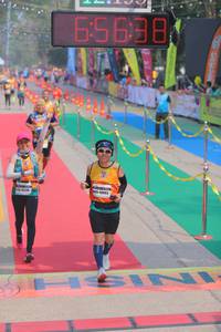 BIB: 65638, 452
                            <button type="button" onclick="openModal(9513525)" class="btn btn-primary btn-sm float-right btn-popup" data-toggle="modal" data-target=".modal-high-quality">
                        <i class="fas fa-shopping-cart"></i> Add to Cart
                    </button>
                                            <button type="button" onclick="isThisMe(9513525, true)" class="btn btn-success btn-sm float-right btn-popup btn-isme hidden" data-toggle="tooltip" data-placement="bottom" title="นี่คือรูปของคุณใช่ไหม คลิกที่นี่เพื่อเอาเข้าอัลบั้ม">
                        <i class="fas fa-plus"></i> Add to album
                    </button>
                    <button type="button" onclick="isThisMe(9513525, false)" class="btn btn-warning btn-sm float-right btn-popup btn-isnotme hidden">
                        <i class="fas fa-ban"></i> Remove from album
                    </button>