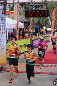 BIB: 42195, 62027, 47999, 046
                            <button type="button" onclick="openModal(9428713)" class="btn btn-primary btn-sm float-right btn-popup" data-toggle="modal" data-target=".modal-high-quality">
                        <i class="fas fa-shopping-cart"></i> Add to Cart
                    </button>
                                            <button type="button" onclick="isThisMe(9428713, true)" class="btn btn-success btn-sm float-right btn-popup btn-isme hidden" data-toggle="tooltip" data-placement="bottom" title="นี่คือรูปของคุณใช่ไหม คลิกที่นี่เพื่อเอาเข้าอัลบั้ม">
                        <i class="fas fa-plus"></i> Add to album
                    </button>
                    <button type="button" onclick="isThisMe(9428713, false)" class="btn btn-warning btn-sm float-right btn-popup btn-isnotme hidden">
                        <i class="fas fa-ban"></i> Remove from album
                    </button>