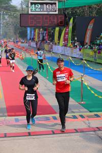 BIB: 42195, 63998, 41558, 04154
                            <button type="button" onclick="openModal(9477745)" class="btn btn-primary btn-sm float-right btn-popup" data-toggle="modal" data-target=".modal-high-quality">
                        <i class="fas fa-shopping-cart"></i> Add to Cart
                    </button>
                                            <button type="button" onclick="isThisMe(9477745, true)" class="btn btn-success btn-sm float-right btn-popup btn-isme hidden" data-toggle="tooltip" data-placement="bottom" title="นี่คือรูปของคุณใช่ไหม คลิกที่นี่เพื่อเอาเข้าอัลบั้ม">
                        <i class="fas fa-plus"></i> Add to album
                    </button>
                    <button type="button" onclick="isThisMe(9477745, false)" class="btn btn-warning btn-sm float-right btn-popup btn-isnotme hidden">
                        <i class="fas fa-ban"></i> Remove from album
                    </button>