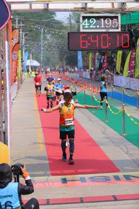 BIB: 42195, 640
                            <button type="button" onclick="openModal(9478613)" class="btn btn-primary btn-sm float-right btn-popup" data-toggle="modal" data-target=".modal-high-quality">
                        <i class="fas fa-shopping-cart"></i> Add to Cart
                    </button>
                                            <button type="button" onclick="isThisMe(9478613, true)" class="btn btn-success btn-sm float-right btn-popup btn-isme hidden" data-toggle="tooltip" data-placement="bottom" title="นี่คือรูปของคุณใช่ไหม คลิกที่นี่เพื่อเอาเข้าอัลบั้ม">
                        <i class="fas fa-plus"></i> Add to album
                    </button>
                    <button type="button" onclick="isThisMe(9478613, false)" class="btn btn-warning btn-sm float-right btn-popup btn-isnotme hidden">
                        <i class="fas fa-ban"></i> Remove from album
                    </button>