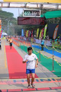 BIB: 42195, 4573
                            <button type="button" onclick="openModal(9489978)" class="btn btn-primary btn-sm float-right btn-popup" data-toggle="modal" data-target=".modal-high-quality">
                        <i class="fas fa-shopping-cart"></i> Add to Cart
                    </button>
                                            <button type="button" onclick="isThisMe(9489978, true)" class="btn btn-success btn-sm float-right btn-popup btn-isme hidden" data-toggle="tooltip" data-placement="bottom" title="นี่คือรูปของคุณใช่ไหม คลิกที่นี่เพื่อเอาเข้าอัลบั้ม">
                        <i class="fas fa-plus"></i> Add to album
                    </button>
                    <button type="button" onclick="isThisMe(9489978, false)" class="btn btn-warning btn-sm float-right btn-popup btn-isnotme hidden">
                        <i class="fas fa-ban"></i> Remove from album
                    </button>