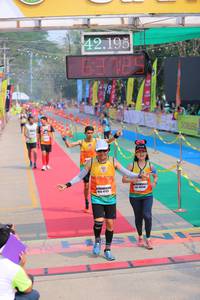 BIB: 42195, 4701
                            <button type="button" onclick="openModal(9474023)" class="btn btn-primary btn-sm float-right btn-popup" data-toggle="modal" data-target=".modal-high-quality">
                        <i class="fas fa-shopping-cart"></i> Add to Cart
                    </button>
                                            <button type="button" onclick="isThisMe(9474023, true)" class="btn btn-success btn-sm float-right btn-popup btn-isme hidden" data-toggle="tooltip" data-placement="bottom" title="นี่คือรูปของคุณใช่ไหม คลิกที่นี่เพื่อเอาเข้าอัลบั้ม">
                        <i class="fas fa-plus"></i> Add to album
                    </button>
                    <button type="button" onclick="isThisMe(9474023, false)" class="btn btn-warning btn-sm float-right btn-popup btn-isnotme hidden">
                        <i class="fas fa-ban"></i> Remove from album
                    </button>