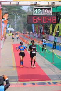 BIB: 42195, 64048
                            <button type="button" onclick="openModal(9481480)" class="btn btn-primary btn-sm float-right btn-popup" data-toggle="modal" data-target=".modal-high-quality">
                        <i class="fas fa-shopping-cart"></i> Add to Cart
                    </button>
                                            <button type="button" onclick="isThisMe(9481480, true)" class="btn btn-success btn-sm float-right btn-popup btn-isme hidden" data-toggle="tooltip" data-placement="bottom" title="นี่คือรูปของคุณใช่ไหม คลิกที่นี่เพื่อเอาเข้าอัลบั้ม">
                        <i class="fas fa-plus"></i> Add to album
                    </button>
                    <button type="button" onclick="isThisMe(9481480, false)" class="btn btn-warning btn-sm float-right btn-popup btn-isnotme hidden">
                        <i class="fas fa-ban"></i> Remove from album
                    </button>