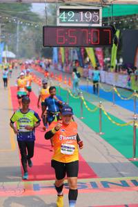 BIB: 42195, 65007, 48001
                            <button type="button" onclick="openModal(9513660)" class="btn btn-primary btn-sm float-right btn-popup" data-toggle="modal" data-target=".modal-high-quality">
                        <i class="fas fa-shopping-cart"></i> Add to Cart
                    </button>
                                            <button type="button" onclick="isThisMe(9513660, true)" class="btn btn-success btn-sm float-right btn-popup btn-isme hidden" data-toggle="tooltip" data-placement="bottom" title="นี่คือรูปของคุณใช่ไหม คลิกที่นี่เพื่อเอาเข้าอัลบั้ม">
                        <i class="fas fa-plus"></i> Add to album
                    </button>
                    <button type="button" onclick="isThisMe(9513660, false)" class="btn btn-warning btn-sm float-right btn-popup btn-isnotme hidden">
                        <i class="fas fa-ban"></i> Remove from album
                    </button>