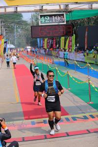 BIB: 42195, 55233, 304798
                            <button type="button" onclick="openModal(9493486)" class="btn btn-primary btn-sm float-right btn-popup" data-toggle="modal" data-target=".modal-high-quality">
                        <i class="fas fa-shopping-cart"></i> Add to Cart
                    </button>
                                            <button type="button" onclick="isThisMe(9493486, true)" class="btn btn-success btn-sm float-right btn-popup btn-isme hidden" data-toggle="tooltip" data-placement="bottom" title="นี่คือรูปของคุณใช่ไหม คลิกที่นี่เพื่อเอาเข้าอัลบั้ม">
                        <i class="fas fa-plus"></i> Add to album
                    </button>
                    <button type="button" onclick="isThisMe(9493486, false)" class="btn btn-warning btn-sm float-right btn-popup btn-isnotme hidden">
                        <i class="fas fa-ban"></i> Remove from album
                    </button>