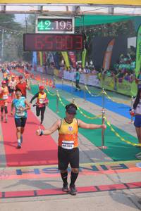 BIB: 42195, 65903
                            <button type="button" onclick="openModal(9514119)" class="btn btn-primary btn-sm float-right btn-popup" data-toggle="modal" data-target=".modal-high-quality">
                        <i class="fas fa-shopping-cart"></i> Add to Cart
                    </button>
                                            <button type="button" onclick="isThisMe(9514119, true)" class="btn btn-success btn-sm float-right btn-popup btn-isme hidden" data-toggle="tooltip" data-placement="bottom" title="นี่คือรูปของคุณใช่ไหม คลิกที่นี่เพื่อเอาเข้าอัลบั้ม">
                        <i class="fas fa-plus"></i> Add to album
                    </button>
                    <button type="button" onclick="isThisMe(9514119, false)" class="btn btn-warning btn-sm float-right btn-popup btn-isnotme hidden">
                        <i class="fas fa-ban"></i> Remove from album
                    </button>