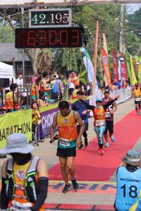 BIB: 42195, 63003
                            <button type="button" onclick="openModal(9457463)" class="btn btn-primary btn-sm float-right btn-popup" data-toggle="modal" data-target=".modal-high-quality">
                        <i class="fas fa-shopping-cart"></i> Add to Cart
                    </button>
                                            <button type="button" onclick="isThisMe(9457463, true)" class="btn btn-success btn-sm float-right btn-popup btn-isme hidden" data-toggle="tooltip" data-placement="bottom" title="นี่คือรูปของคุณใช่ไหม คลิกที่นี่เพื่อเอาเข้าอัลบั้ม">
                        <i class="fas fa-plus"></i> Add to album
                    </button>
                    <button type="button" onclick="isThisMe(9457463, false)" class="btn btn-warning btn-sm float-right btn-popup btn-isnotme hidden">
                        <i class="fas fa-ban"></i> Remove from album
                    </button>