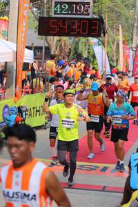BIB: 42195, 54303, 46204
                            <button type="button" onclick="openModal(9146185)" class="btn btn-primary btn-sm float-right btn-popup" data-toggle="modal" data-target=".modal-high-quality">
                        <i class="fas fa-shopping-cart"></i> Add to Cart
                    </button>
                                            <button type="button" onclick="isThisMe(9146185, true)" class="btn btn-success btn-sm float-right btn-popup btn-isme hidden" data-toggle="tooltip" data-placement="bottom" title="นี่คือรูปของคุณใช่ไหม คลิกที่นี่เพื่อเอาเข้าอัลบั้ม">
                        <i class="fas fa-plus"></i> Add to album
                    </button>
                    <button type="button" onclick="isThisMe(9146185, false)" class="btn btn-warning btn-sm float-right btn-popup btn-isnotme hidden">
                        <i class="fas fa-ban"></i> Remove from album
                    </button>