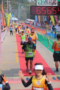 BIB: 42195, 6565
                            <button type="button" onclick="openModal(9513606)" class="btn btn-primary btn-sm float-right btn-popup" data-toggle="modal" data-target=".modal-high-quality">
                        <i class="fas fa-shopping-cart"></i> Add to Cart
                    </button>
                                            <button type="button" onclick="isThisMe(9513606, true)" class="btn btn-success btn-sm float-right btn-popup btn-isme hidden" data-toggle="tooltip" data-placement="bottom" title="นี่คือรูปของคุณใช่ไหม คลิกที่นี่เพื่อเอาเข้าอัลบั้ม">
                        <i class="fas fa-plus"></i> Add to album
                    </button>
                    <button type="button" onclick="isThisMe(9513606, false)" class="btn btn-warning btn-sm float-right btn-popup btn-isnotme hidden">
                        <i class="fas fa-ban"></i> Remove from album
                    </button>