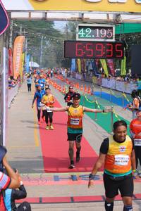 BIB: 42195, 65935
                            <button type="button" onclick="openModal(9514261)" class="btn btn-primary btn-sm float-right btn-popup" data-toggle="modal" data-target=".modal-high-quality">
                        <i class="fas fa-shopping-cart"></i> Add to Cart
                    </button>
                                            <button type="button" onclick="isThisMe(9514261, true)" class="btn btn-success btn-sm float-right btn-popup btn-isme hidden" data-toggle="tooltip" data-placement="bottom" title="นี่คือรูปของคุณใช่ไหม คลิกที่นี่เพื่อเอาเข้าอัลบั้ม">
                        <i class="fas fa-plus"></i> Add to album
                    </button>
                    <button type="button" onclick="isThisMe(9514261, false)" class="btn btn-warning btn-sm float-right btn-popup btn-isnotme hidden">
                        <i class="fas fa-ban"></i> Remove from album
                    </button>