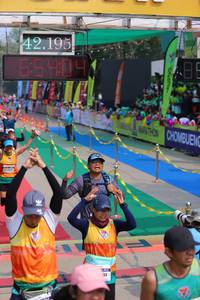 BIB: 42195, 6504
                            <button type="button" onclick="openModal(9512762)" class="btn btn-primary btn-sm float-right btn-popup" data-toggle="modal" data-target=".modal-high-quality">
                        <i class="fas fa-shopping-cart"></i> Add to Cart
                    </button>
                                            <button type="button" onclick="isThisMe(9512762, true)" class="btn btn-success btn-sm float-right btn-popup btn-isme hidden" data-toggle="tooltip" data-placement="bottom" title="นี่คือรูปของคุณใช่ไหม คลิกที่นี่เพื่อเอาเข้าอัลบั้ม">
                        <i class="fas fa-plus"></i> Add to album
                    </button>
                    <button type="button" onclick="isThisMe(9512762, false)" class="btn btn-warning btn-sm float-right btn-popup btn-isnotme hidden">
                        <i class="fas fa-ban"></i> Remove from album
                    </button>