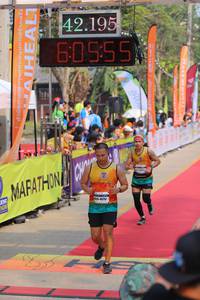 BIB: 42195, 60555, 48757
                            <button type="button" onclick="openModal(9333669)" class="btn btn-primary btn-sm float-right btn-popup" data-toggle="modal" data-target=".modal-high-quality">
                        <i class="fas fa-shopping-cart"></i> Add to Cart
                    </button>
                                            <button type="button" onclick="isThisMe(9333669, true)" class="btn btn-success btn-sm float-right btn-popup btn-isme hidden" data-toggle="tooltip" data-placement="bottom" title="นี่คือรูปของคุณใช่ไหม คลิกที่นี่เพื่อเอาเข้าอัลบั้ม">
                        <i class="fas fa-plus"></i> Add to album
                    </button>
                    <button type="button" onclick="isThisMe(9333669, false)" class="btn btn-warning btn-sm float-right btn-popup btn-isnotme hidden">
                        <i class="fas fa-ban"></i> Remove from album
                    </button>