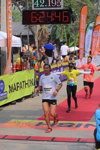 BIB: 42195, 62446
                            <button type="button" onclick="openModal(9436795)" class="btn btn-primary btn-sm float-right btn-popup" data-toggle="modal" data-target=".modal-high-quality">
                        <i class="fas fa-shopping-cart"></i> Add to Cart
                    </button>
                                            <button type="button" onclick="isThisMe(9436795, true)" class="btn btn-success btn-sm float-right btn-popup btn-isme hidden" data-toggle="tooltip" data-placement="bottom" title="นี่คือรูปของคุณใช่ไหม คลิกที่นี่เพื่อเอาเข้าอัลบั้ม">
                        <i class="fas fa-plus"></i> Add to album
                    </button>
                    <button type="button" onclick="isThisMe(9436795, false)" class="btn btn-warning btn-sm float-right btn-popup btn-isnotme hidden">
                        <i class="fas fa-ban"></i> Remove from album
                    </button>