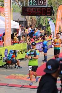 BIB: 42195, 55509, 4256
                            <button type="button" onclick="openModal(9155103)" class="btn btn-primary btn-sm float-right btn-popup" data-toggle="modal" data-target=".modal-high-quality">
                        <i class="fas fa-shopping-cart"></i> Add to Cart
                    </button>
                                            <button type="button" onclick="isThisMe(9155103, true)" class="btn btn-success btn-sm float-right btn-popup btn-isme hidden" data-toggle="tooltip" data-placement="bottom" title="นี่คือรูปของคุณใช่ไหม คลิกที่นี่เพื่อเอาเข้าอัลบั้ม">
                        <i class="fas fa-plus"></i> Add to album
                    </button>
                    <button type="button" onclick="isThisMe(9155103, false)" class="btn btn-warning btn-sm float-right btn-popup btn-isnotme hidden">
                        <i class="fas fa-ban"></i> Remove from album
                    </button>
