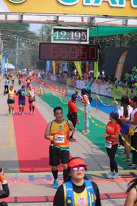 BIB: 42195, 65950, 429
                            <button type="button" onclick="openModal(9514302)" class="btn btn-primary btn-sm float-right btn-popup" data-toggle="modal" data-target=".modal-high-quality">
                        <i class="fas fa-shopping-cart"></i> Add to Cart
                    </button>
                                            <button type="button" onclick="isThisMe(9514302, true)" class="btn btn-success btn-sm float-right btn-popup btn-isme hidden" data-toggle="tooltip" data-placement="bottom" title="นี่คือรูปของคุณใช่ไหม คลิกที่นี่เพื่อเอาเข้าอัลบั้ม">
                        <i class="fas fa-plus"></i> Add to album
                    </button>
                    <button type="button" onclick="isThisMe(9514302, false)" class="btn btn-warning btn-sm float-right btn-popup btn-isnotme hidden">
                        <i class="fas fa-ban"></i> Remove from album
                    </button>