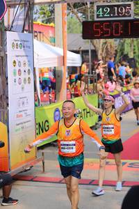 BIB: 42195, 000, 055, 45235, 42919
                            <button type="button" onclick="openModal(9152159)" class="btn btn-primary btn-sm float-right btn-popup" data-toggle="modal" data-target=".modal-high-quality">
                        <i class="fas fa-shopping-cart"></i> Add to Cart
                    </button>
                                            <button type="button" onclick="isThisMe(9152159, true)" class="btn btn-success btn-sm float-right btn-popup btn-isme hidden" data-toggle="tooltip" data-placement="bottom" title="นี่คือรูปของคุณใช่ไหม คลิกที่นี่เพื่อเอาเข้าอัลบั้ม">
                        <i class="fas fa-plus"></i> Add to album
                    </button>
                    <button type="button" onclick="isThisMe(9152159, false)" class="btn btn-warning btn-sm float-right btn-popup btn-isnotme hidden">
                        <i class="fas fa-ban"></i> Remove from album
                    </button>