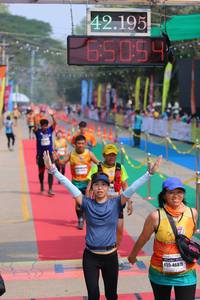 BIB: 42195, 5515, 46875
                            <button type="button" onclick="openModal(9491921)" class="btn btn-primary btn-sm float-right btn-popup" data-toggle="modal" data-target=".modal-high-quality">
                        <i class="fas fa-shopping-cart"></i> Add to Cart
                    </button>
                                            <button type="button" onclick="isThisMe(9491921, true)" class="btn btn-success btn-sm float-right btn-popup btn-isme hidden" data-toggle="tooltip" data-placement="bottom" title="นี่คือรูปของคุณใช่ไหม คลิกที่นี่เพื่อเอาเข้าอัลบั้ม">
                        <i class="fas fa-plus"></i> Add to album
                    </button>
                    <button type="button" onclick="isThisMe(9491921, false)" class="btn btn-warning btn-sm float-right btn-popup btn-isnotme hidden">
                        <i class="fas fa-ban"></i> Remove from album
                    </button>