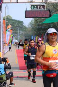 BIB: 42195, 64653, 4684
                            <button type="button" onclick="openModal(9488675)" class="btn btn-primary btn-sm float-right btn-popup" data-toggle="modal" data-target=".modal-high-quality">
                        <i class="fas fa-shopping-cart"></i> Add to Cart
                    </button>
                                            <button type="button" onclick="isThisMe(9488675, true)" class="btn btn-success btn-sm float-right btn-popup btn-isme hidden" data-toggle="tooltip" data-placement="bottom" title="นี่คือรูปของคุณใช่ไหม คลิกที่นี่เพื่อเอาเข้าอัลบั้ม">
                        <i class="fas fa-plus"></i> Add to album
                    </button>
                    <button type="button" onclick="isThisMe(9488675, false)" class="btn btn-warning btn-sm float-right btn-popup btn-isnotme hidden">
                        <i class="fas fa-ban"></i> Remove from album
                    </button>