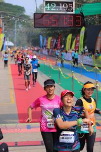 BIB: 42195, 404, 46061
                            <button type="button" onclick="openModal(9492664)" class="btn btn-primary btn-sm float-right btn-popup" data-toggle="modal" data-target=".modal-high-quality">
                        <i class="fas fa-shopping-cart"></i> Add to Cart
                    </button>
                                            <button type="button" onclick="isThisMe(9492664, true)" class="btn btn-success btn-sm float-right btn-popup btn-isme hidden" data-toggle="tooltip" data-placement="bottom" title="นี่คือรูปของคุณใช่ไหม คลิกที่นี่เพื่อเอาเข้าอัลบั้ม">
                        <i class="fas fa-plus"></i> Add to album
                    </button>
                    <button type="button" onclick="isThisMe(9492664, false)" class="btn btn-warning btn-sm float-right btn-popup btn-isnotme hidden">
                        <i class="fas fa-ban"></i> Remove from album
                    </button>