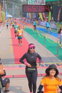 BIB: 42195, 65094
                            <button type="button" onclick="openModal(9513834)" class="btn btn-primary btn-sm float-right btn-popup" data-toggle="modal" data-target=".modal-high-quality">
                        <i class="fas fa-shopping-cart"></i> Add to Cart
                    </button>
                                            <button type="button" onclick="isThisMe(9513834, true)" class="btn btn-success btn-sm float-right btn-popup btn-isme hidden" data-toggle="tooltip" data-placement="bottom" title="นี่คือรูปของคุณใช่ไหม คลิกที่นี่เพื่อเอาเข้าอัลบั้ม">
                        <i class="fas fa-plus"></i> Add to album
                    </button>
                    <button type="button" onclick="isThisMe(9513834, false)" class="btn btn-warning btn-sm float-right btn-popup btn-isnotme hidden">
                        <i class="fas fa-ban"></i> Remove from album
                    </button>